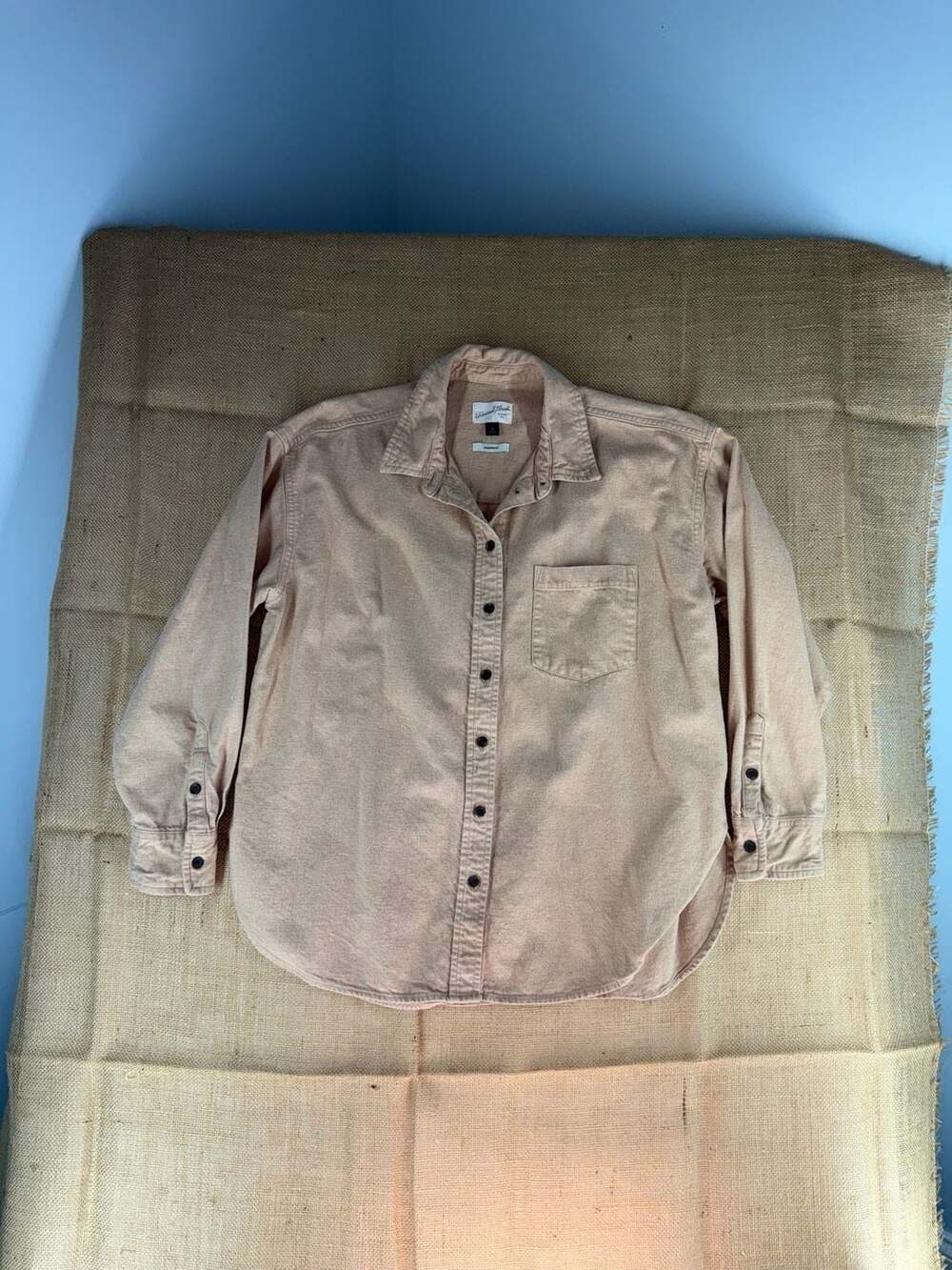 Universal Thread Women's Tan Oversized Fit Flannel Shirt Size Medium